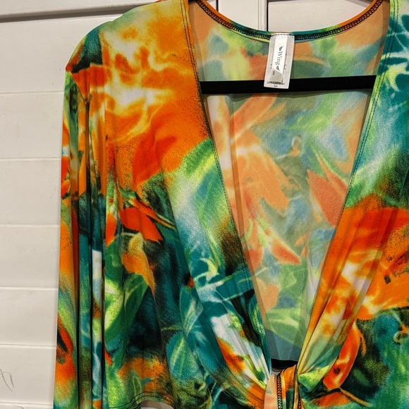 Wings + Horns Vibrant Tie-Front Blouse - Picture 4 of 6